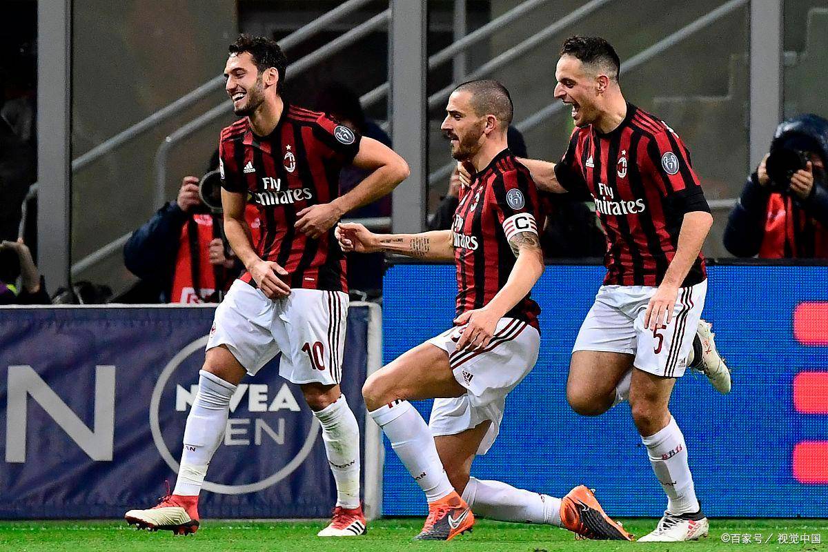 范戴克：已经好几周没在安菲尔德赢球了，我们迫切想扭转局面（范戴克：安菲尔德多周无胜，我们急需扭转颓势）