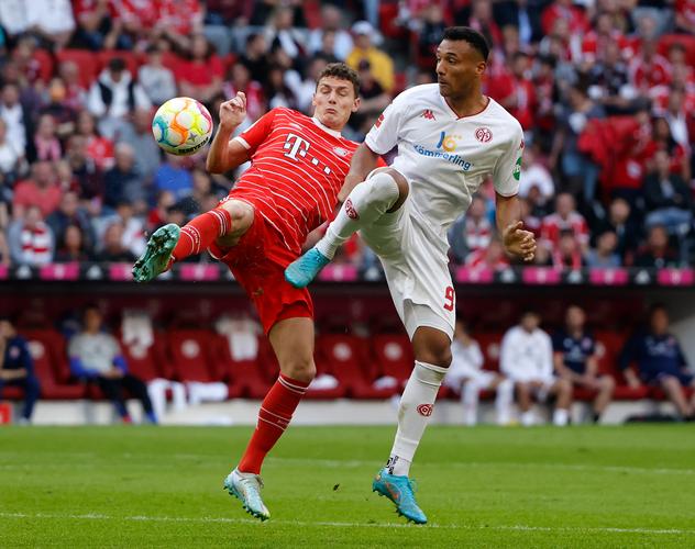 德转列意甲最贵11人：劳塔罗领衔，伊尔迪兹、尼科-帕斯在列（德转公布意甲身价最高11人阵容：劳塔罗领衔，伊尔迪兹与尼科-帕斯入选）