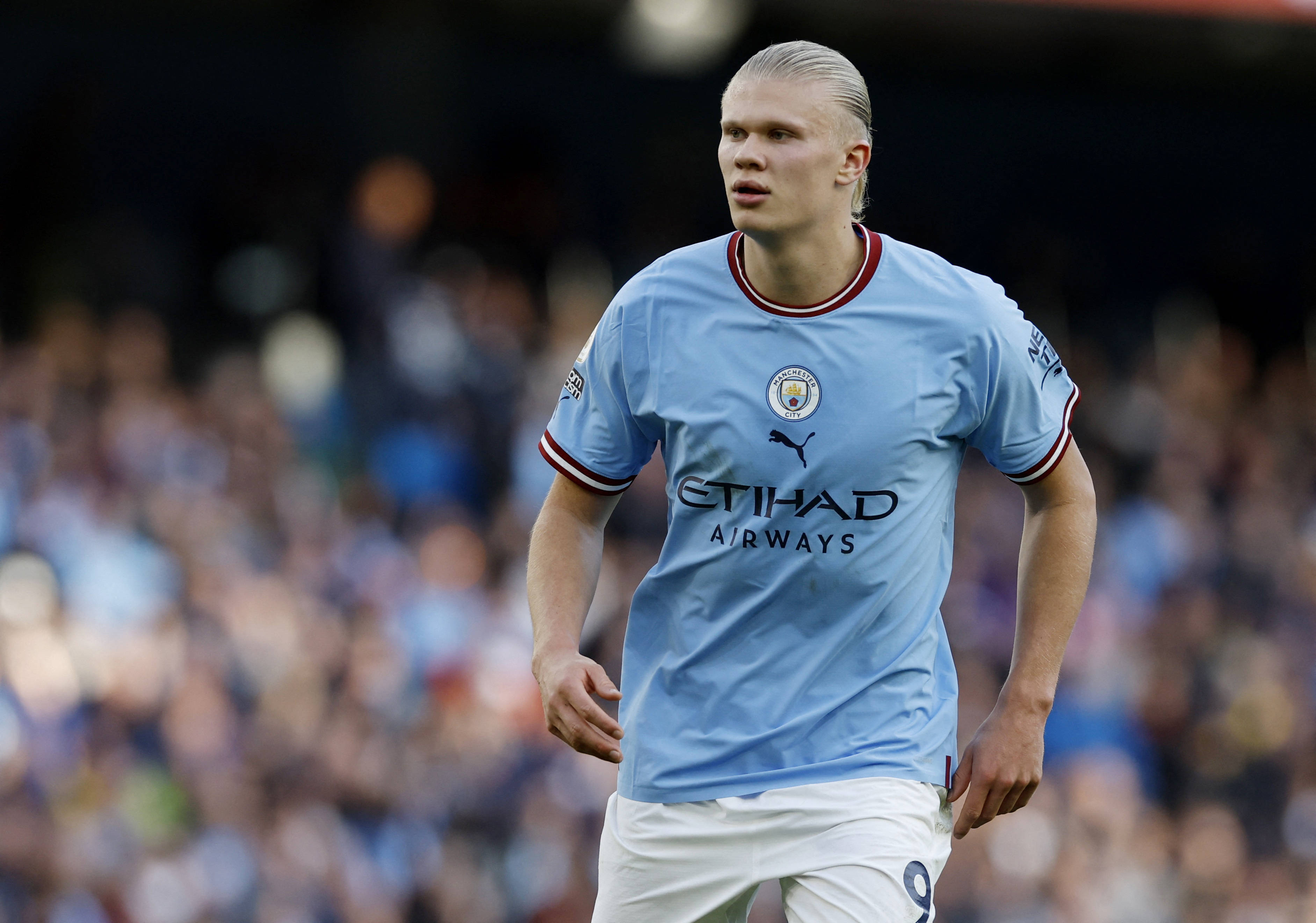 索扎将吹罚生涯第三场米兰德比，曾执法23-24赛季国米5-1米兰（索扎将迎生涯第3次主哨米兰德比 曾主裁23／24赛季国米5-1米兰）