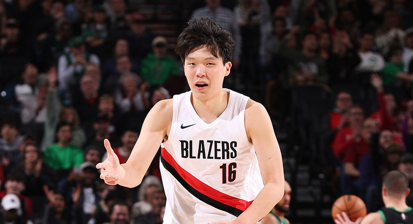 TA：阿森纳未积极推动冬窗出售球员；预计明夏将买断因卡皮耶（TA：阿森纳冬窗不急售球员，预计明夏完成因卡皮耶买断）