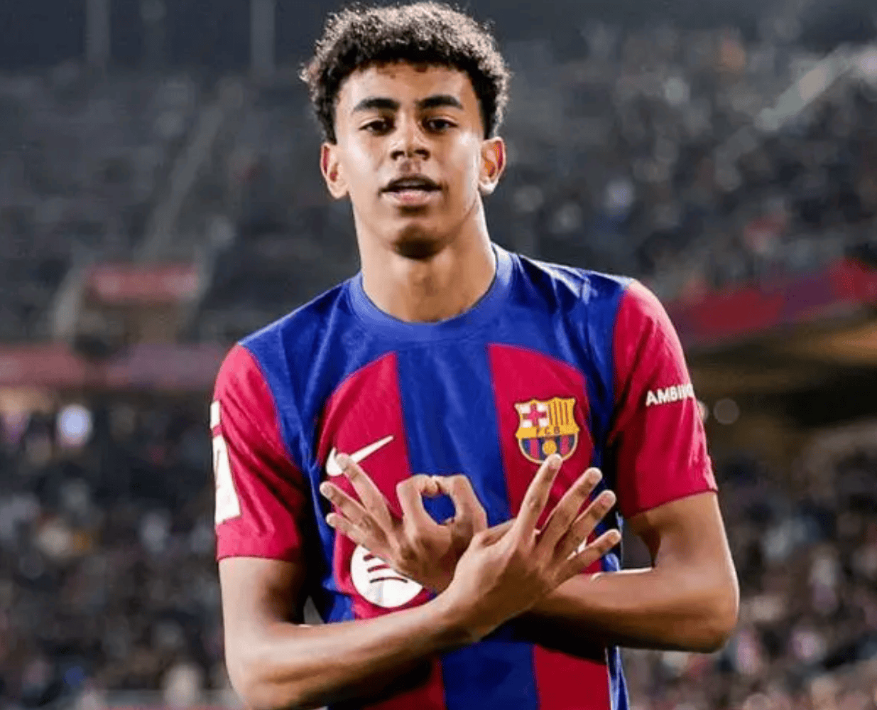 亚特兰大vs萨索洛：卢克曼、帕萨利奇首发，马蒂奇、贝拉尔迪出战（亚特兰大对阵萨索洛：卢克曼、帕萨利奇先发，马蒂奇与贝拉尔迪登场）