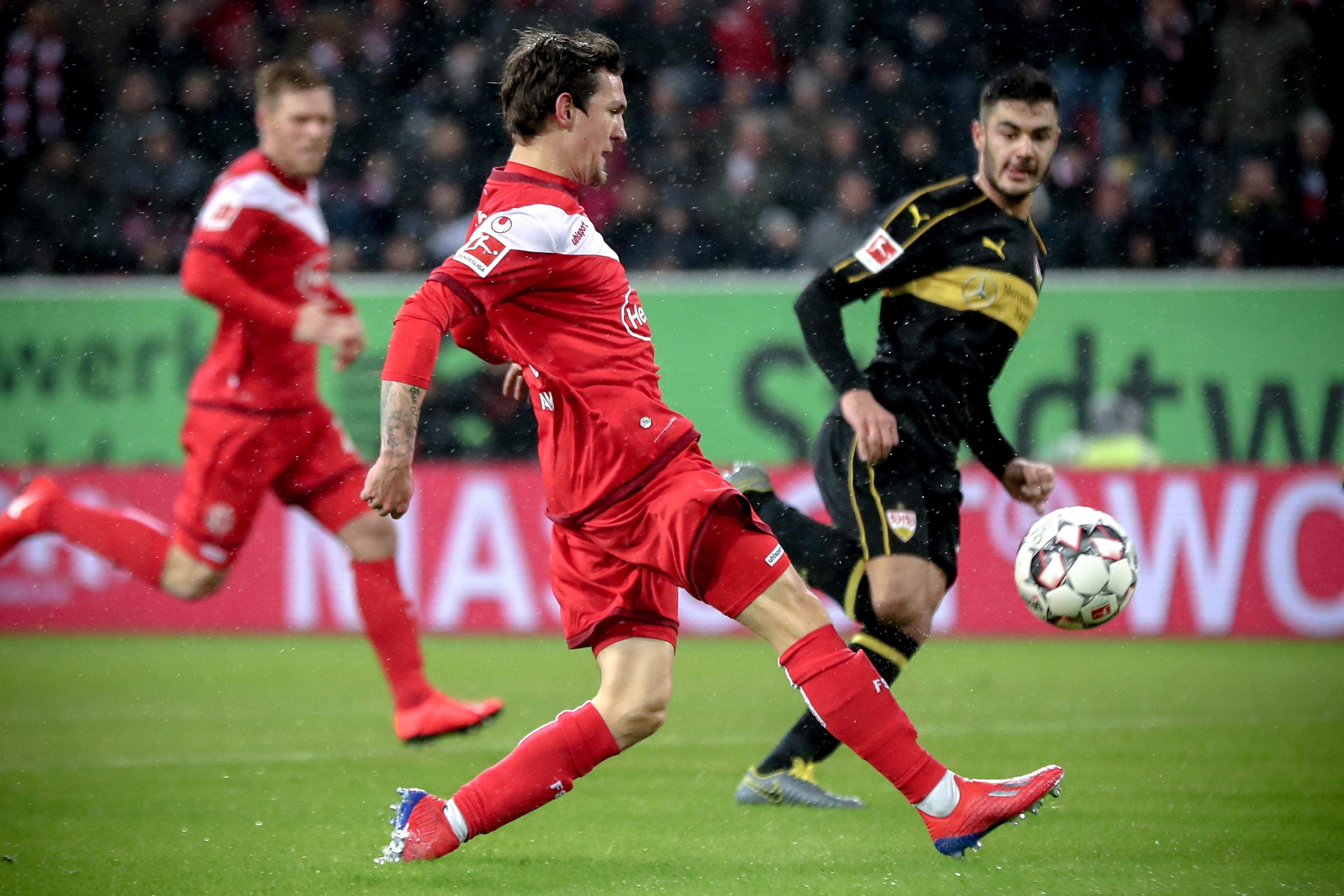 湖南怀化荒野挑战赛因寒潮提前结束 剩余9名选手平分25万奖金（寒潮来袭致湖南怀化荒野挑战赛提前收官 余下9人均分25万元奖金）