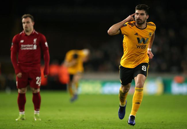 媒体人：山西男篮下午登上了前往杭州飞机，准备12日揭幕战（媒体人：山西男篮今日下午飞赴杭州，备战12日揭幕战）